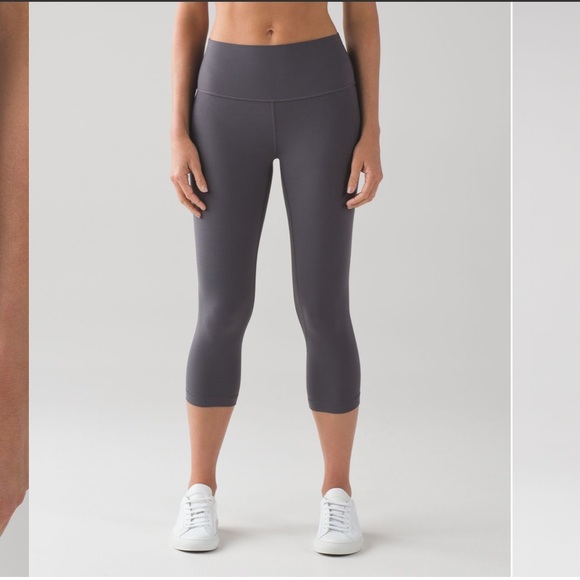 Lululemon Align Crop (19") - Dark Carbon - Picture 1 of 7